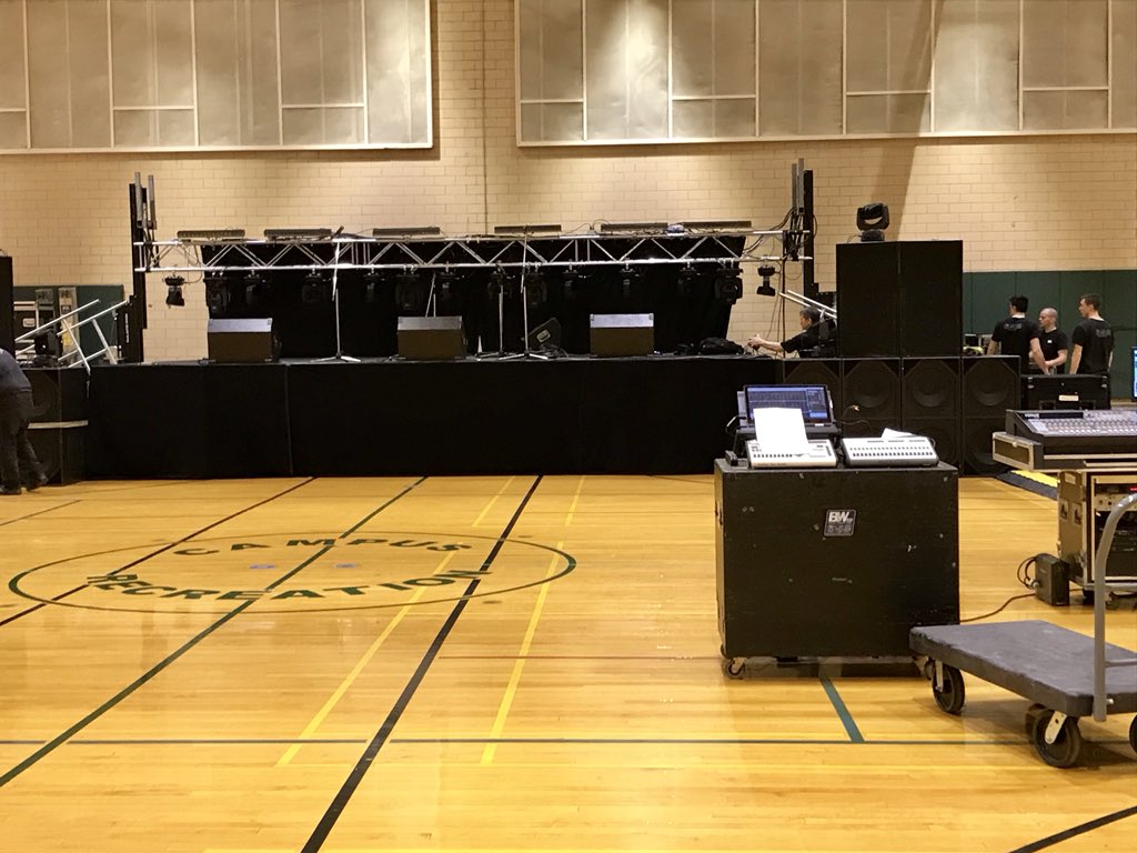 sunyoswego's tweet image. Most #OzFest free afternoon activities will be indoors. Three acts — @blacktiestereo @TheCraneWives and  @jordysearcymusi will play on this Swetman Gym stage 1-4 pm.