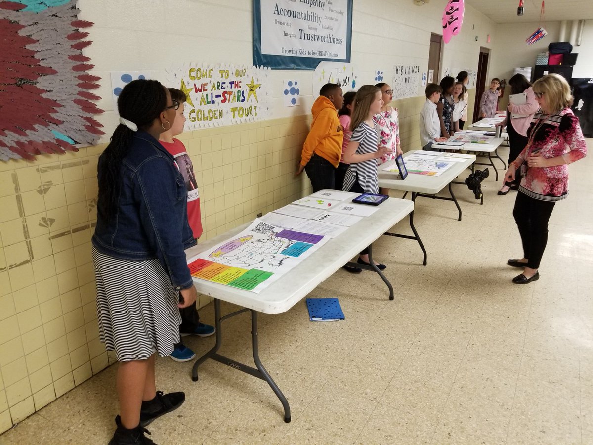 rbailey_ronald's tweet photo. Sharing their knowledge at Expo night!@@IWCSchools @MCale2012 @tonibbrown @LoudColleen @WSESSmithfield https://t.co/Nckj1Fv3za