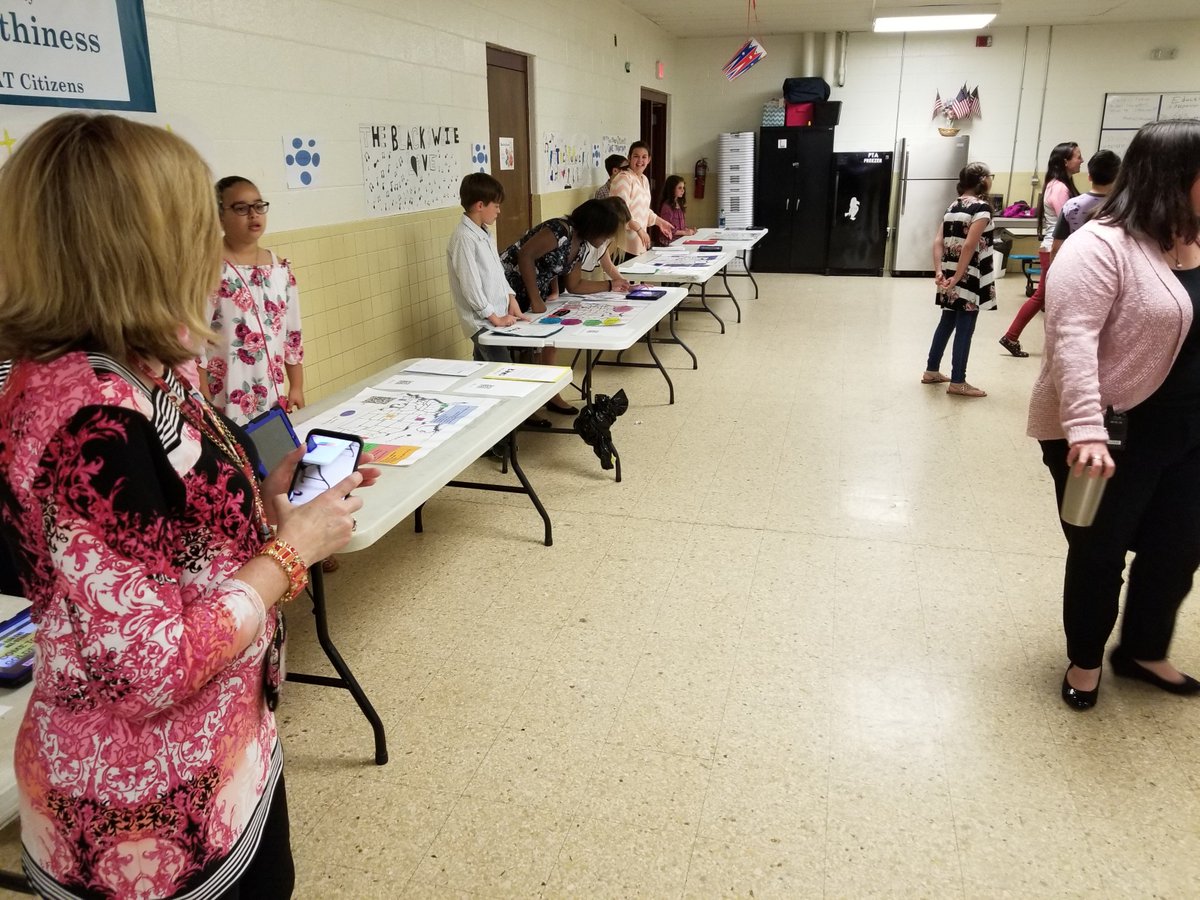 rbailey_ronald's tweet photo. Sharing their knowledge at Expo night!@@IWCSchools @MCale2012 @tonibbrown @LoudColleen @WSESSmithfield https://t.co/Nckj1Fv3za