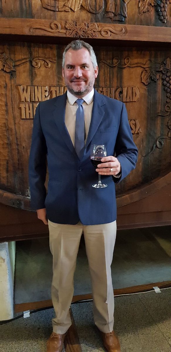 wineonaplatter's tweet photo. Congratulations to Harry Melck, who's just been invested as the 101st @CapeWineMasters at a function in KWV's hallowed Cathedral Cellar!

We love this comment from Harry about the occasion: "My wine journey is a hobby that got out of hand 😁" https://t.co/bqXtX5n5UE