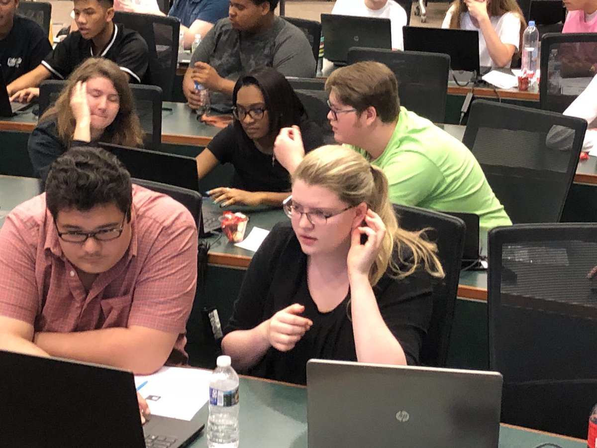 tdoughertyvb's tweet image. #2018cybersecurity practice round has begun!