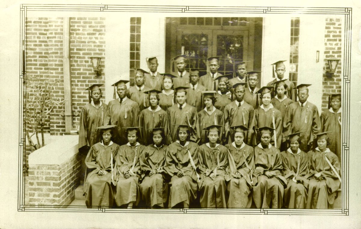BCU_Archives's tweet photo. Graduation is only one day away! Check out the graduating class of 1933 standing outside in front of White Hall. #graduation #bcu #bcc #bethunecookman https://t.co/97SEOXTRPO