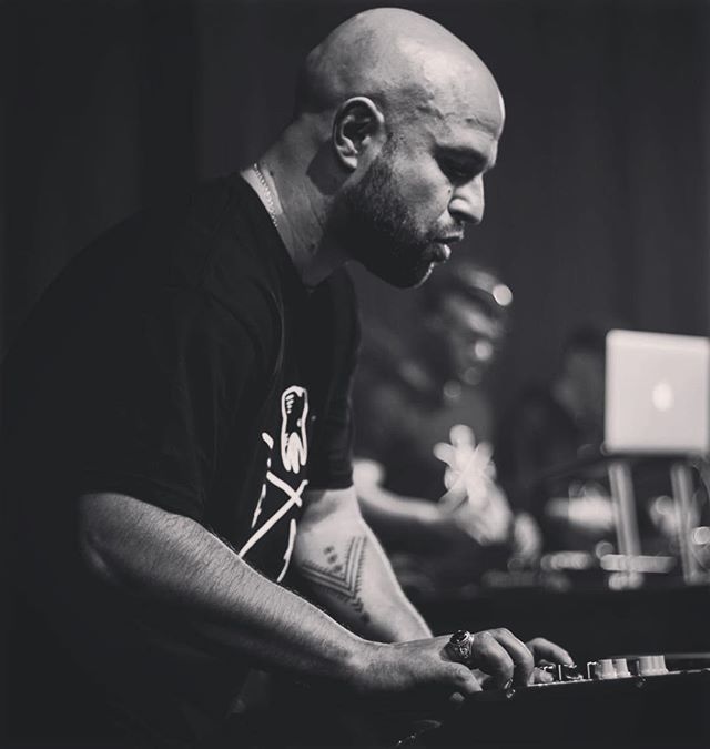 @accorhotels_arena . Focused !
#animalandme #adastra #musicforthesoul bit.ly/2HVZfmB