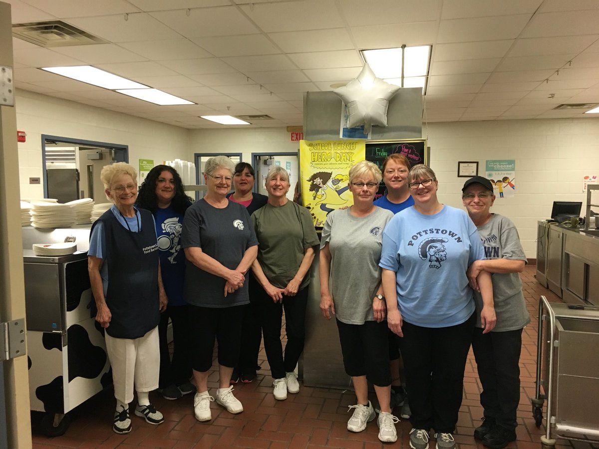 KozikKristin's tweet photo. Let’s celebrate this staff-always cooking up delicious and nutritious food for the children at Pottstown School District #nationalschoollunchheroday https://t.co/eZnAhIL8xX