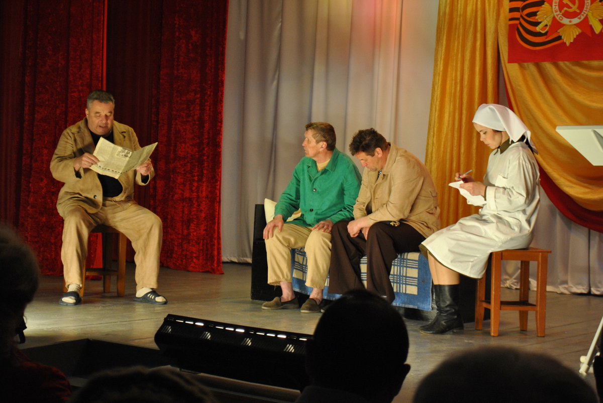 Глава Вичугского района Михаил Новиков принял участие в тожественном мероприятии,посвященном празднованию 73-годовщины Победы в Великой Отечественной войне, которое прошло сегодня в Вичугском районном доме культуры