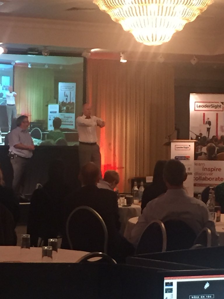 leadercastabn's tweet photo. Fifth Dimension, @5DmagicIvor &amp; @5DmagicJeff getting everyone involved at this years Leadercast Live ! #LeadYourself #leadership https://t.co/seJV4z4Weu