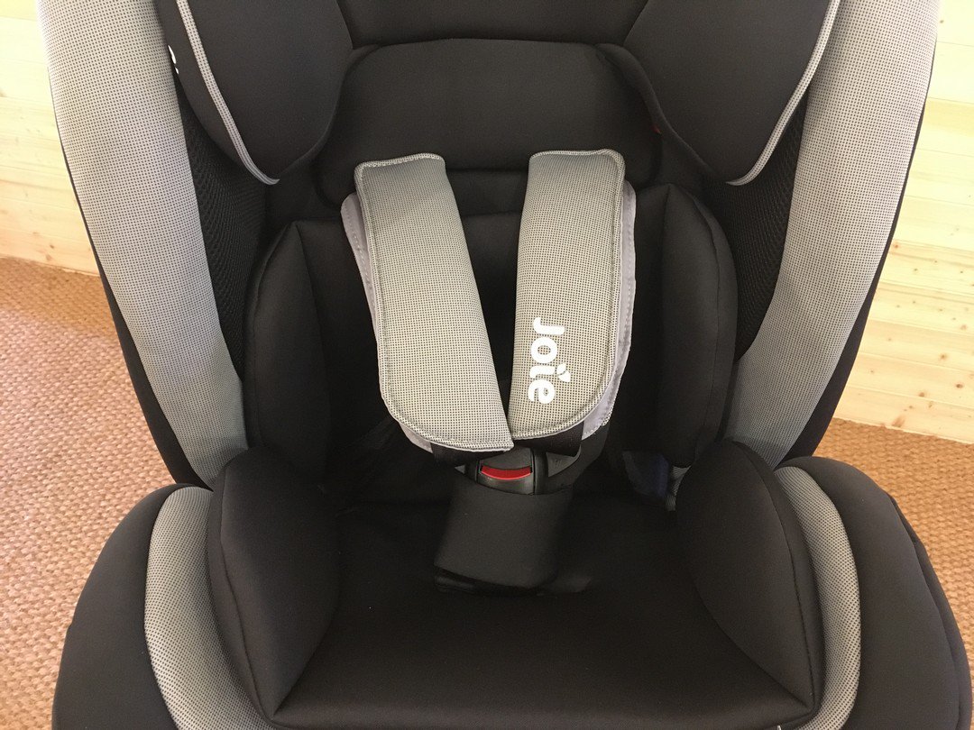 BuggyPramReview's tweet photo. The @Joie_Baby Bold Car Seat is a safe, comfortable and long lasting car seat. It can be used from around 9 months all the way up to 12 years.  Read our full review here ► https://t.co/45Euec50xB #mumlife #dadlife #parenting #baby #childsafety #review https://t.co/4DOwWQXhMJ