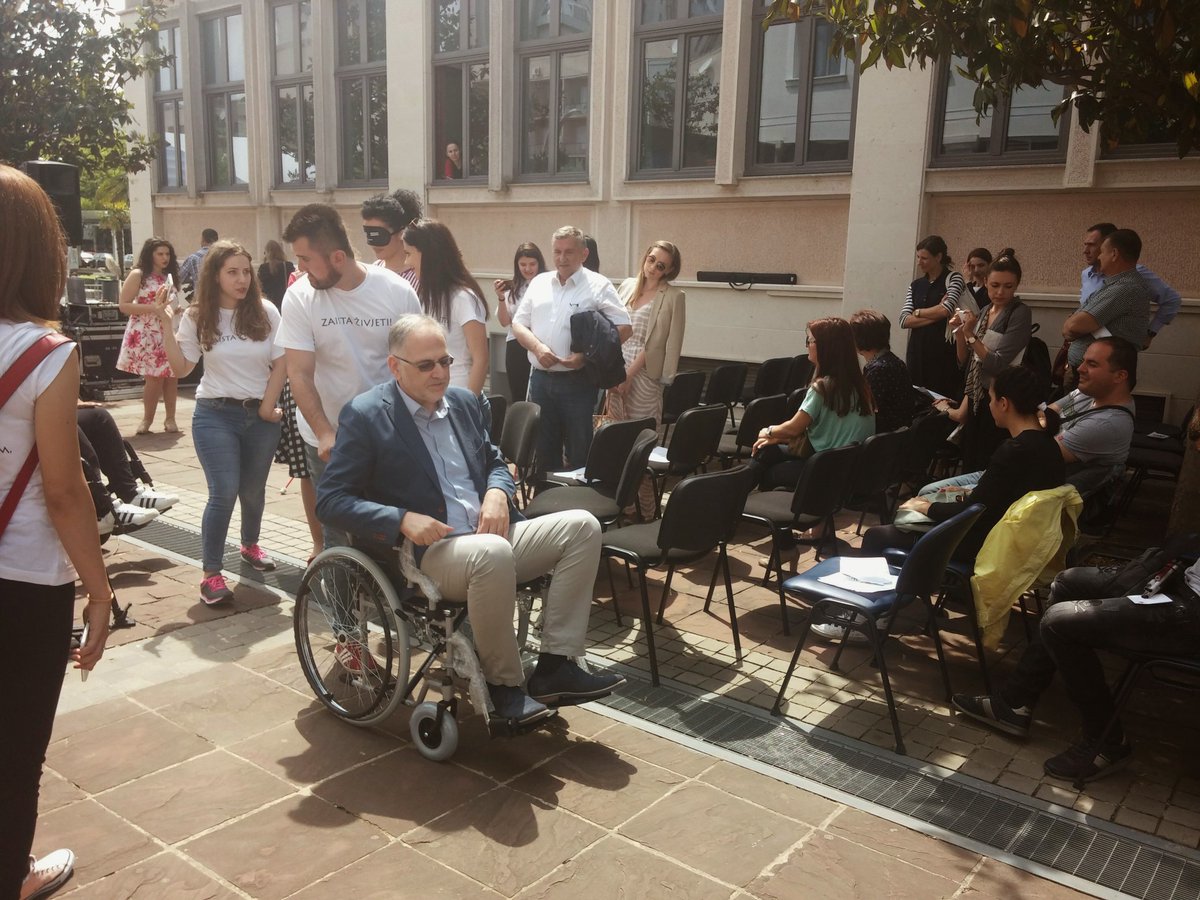 me4eu's tweet photo. @UMHCG Počela je Simulacija u kojoj učestvuju predstavnici Skupštine, Glavnog grada i Vlade! #IndependentLiving #ENILilDAY #ILDAY2018 #me4eu https://t.co/AWiIcLm5fe
