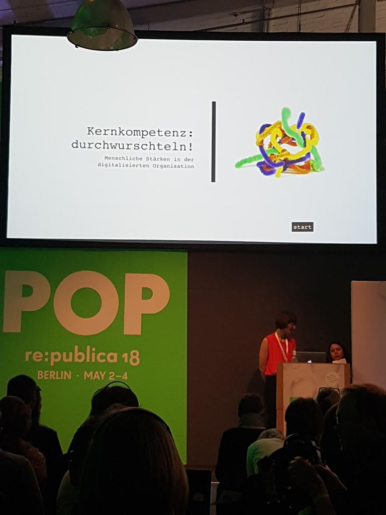 sigldi's tweet photo. Und nun hoffe ich auf Erleuchtung ^^ #rp18 https://t.co/6s91pz895P