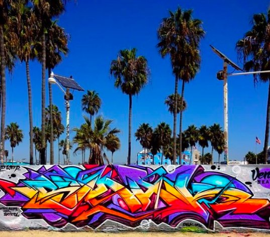 Kopandhibbert's tweet photo. Kop &amp; Hibbert X @ironlak event at @ArtWavesFest presents Wales' finest; Smak! His artwork is primarily rooted in graffiti and the letter form is his main focus. Smak’s work has diversified into a wide range of mediums including sign writing, woodwork, and murals. #ironlak #graff https://t.co/GWpZ3HNcA8