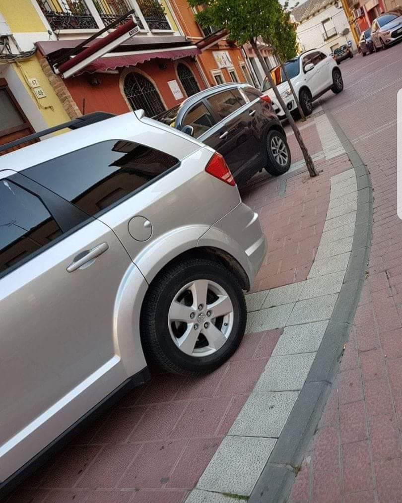 demonix01's tweet photo. Hoy en la Plaza Antonio machado en tudela de duero #JetaParking @jetaparking https://t.co/2wJI2jR0tD