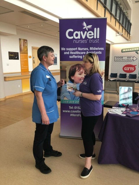 CavellCharity's tweet photo. We're at Worcestershire Royal Hospital chatting to the amazing nursing staff about #CaringThroughCrisis! Come and say hello, or you can read more here https://t.co/r08jhVBbiE 
#NHS #Hospital #Fundraising https://t.co/Cvg06Jlw67