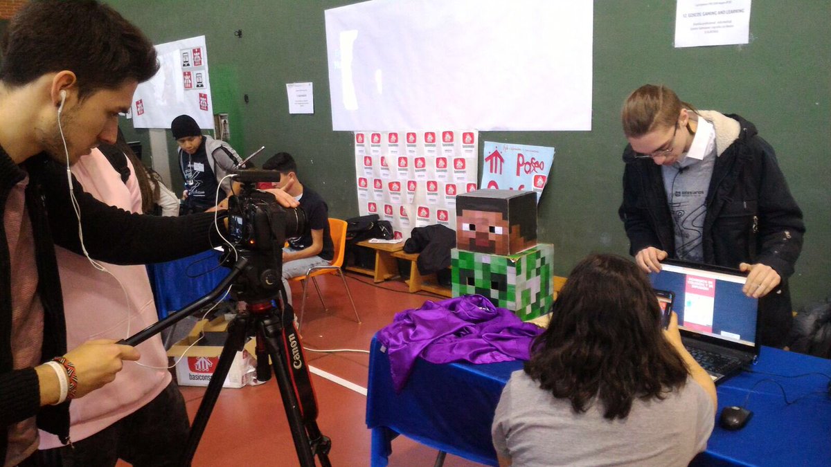 Salesian_Boscos's tweet photo. Los alumnos de 2° FPB de Informática y Electricidad han presentado el proyecto #Goscos en el I Certamen de Proyectos de FPB  en Madrid 👏🏼 https://t.co/GzkbNRApbI