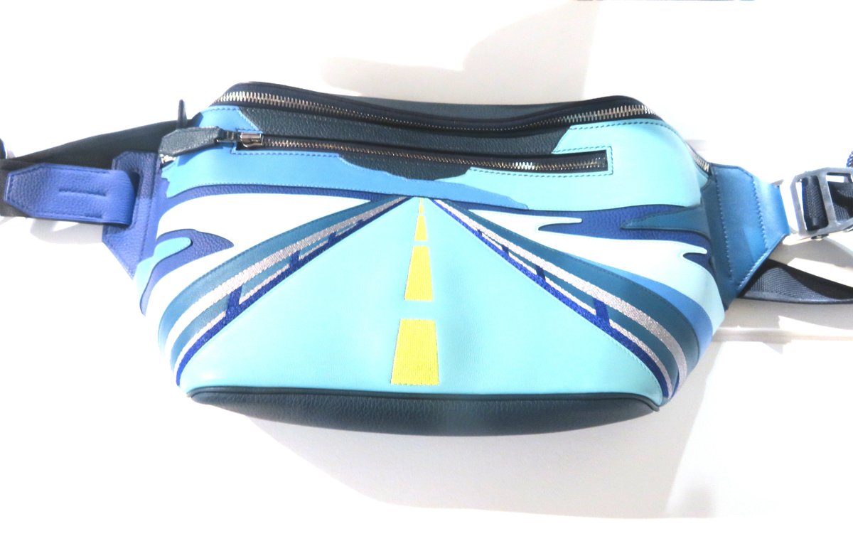 stephenmahoneym's tweet image. My picture; Hermes Paris, several colours printed story silk scarf for AW18 #hermesparis #severalcolours #printedsilk #scarf #AW18 #hermes #hermesscarf #colourfulscarf #hermes #storyinascarf #luxury #frenchluxury #luxuryfashion #fashion #fashionpost #fashiondaily @Hermes_Paris