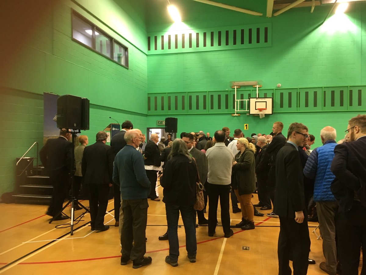 12 Burnley Council seats still to be announced. Hearing the Green Party could win their first ever seat! #LocalElections2018