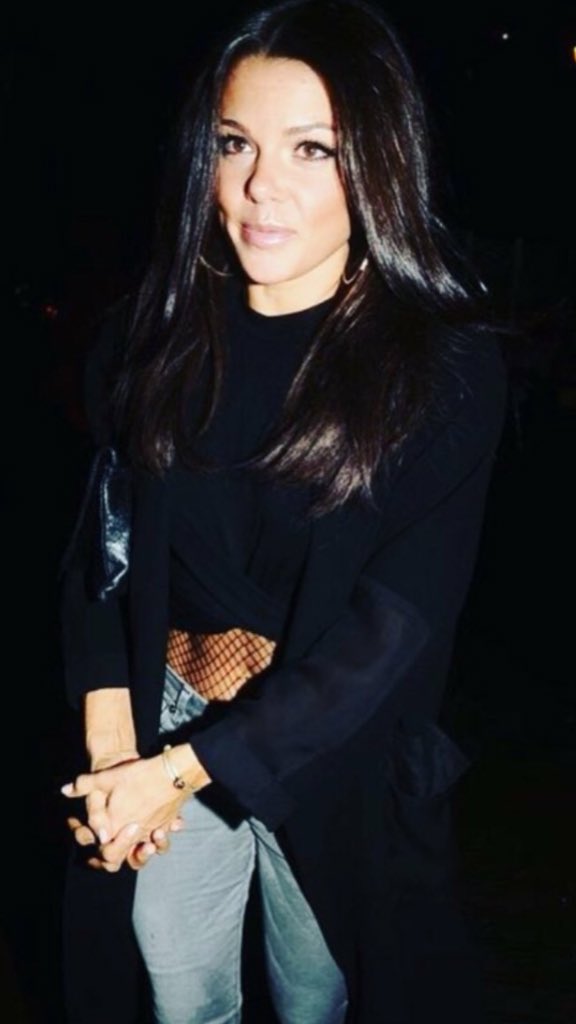 Saraha1301's tweet photo. #fridayfitty Do you ever just look at someone and think...They really have their shit together, beautiful inside and out, successful career, great relationship, motivated, and a truly inspirational woman, who makes the world a better place...I give you Miss Brookes β€οΈπβ€οΈ https://t.co/VNh93RdeqN