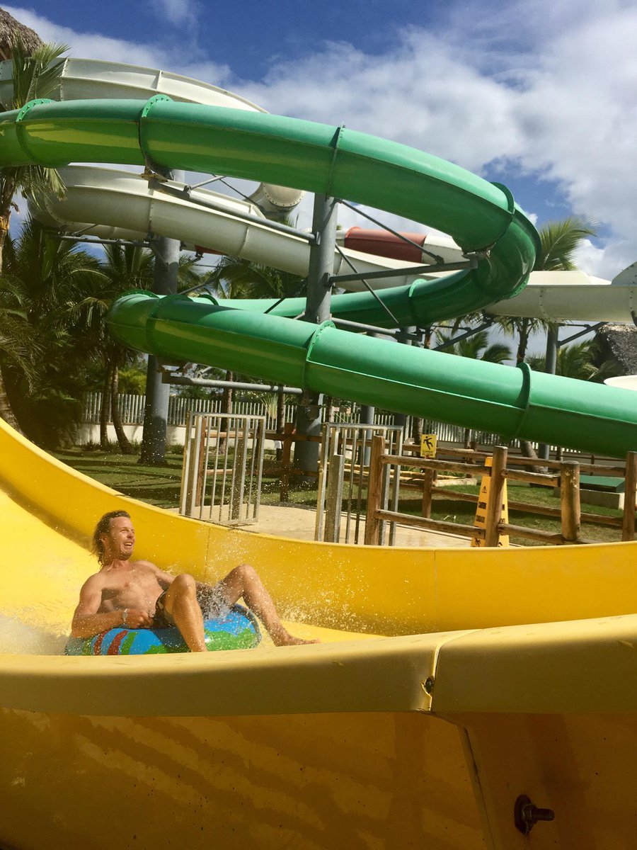 2MonkeysTravel's tweet photo. My husband is very manly- he loves motorbikes, boats and other adventure activities but this is how he handled the children’s slides :D @HideawayRpc #HideawayRPC @GoDomRep #myDR #goDomRep #RoyaltonResorts @RoyaltonPCana https://t.co/cXa9oe8PB2