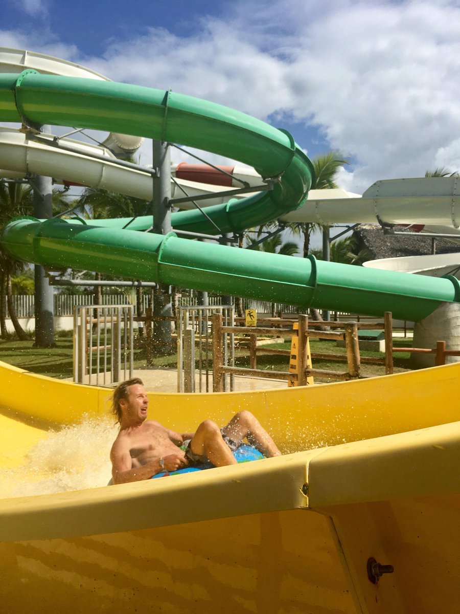 2MonkeysTravel's tweet photo. My husband is very manly- he loves motorbikes, boats and other adventure activities but this is how he handled the children’s slides :D @HideawayRpc #HideawayRPC @GoDomRep #myDR #goDomRep #RoyaltonResorts @RoyaltonPCana https://t.co/cXa9oe8PB2