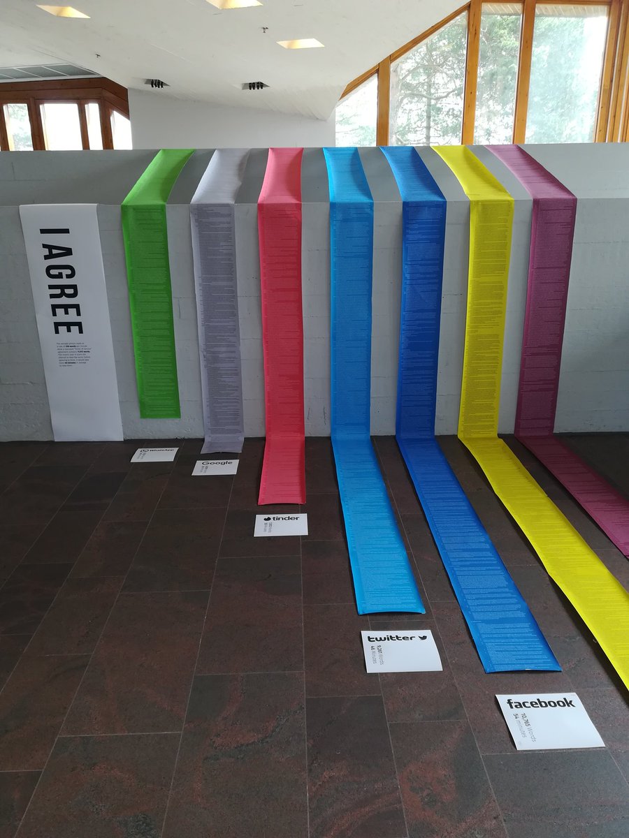 mydataorg's tweet image. Visualizing Terms of Service brevity or lack of, at Visualizing Knowledge conference at @AaltoUniversity Helsinki #VizKnowledge #vk18 #mydata #biggestlie #didntread #legaldesign