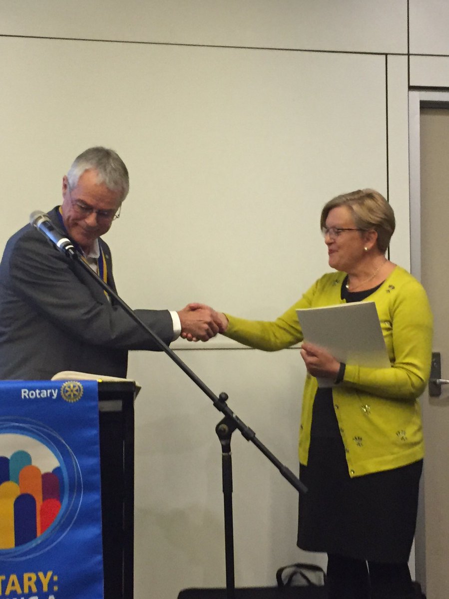 RotaryBendigoS's tweet photo. Welcome to our newest member, Sue Duncan! 
We hope you have fun joining Bendigo South Rotary! https://t.co/nfBkaonXo3
