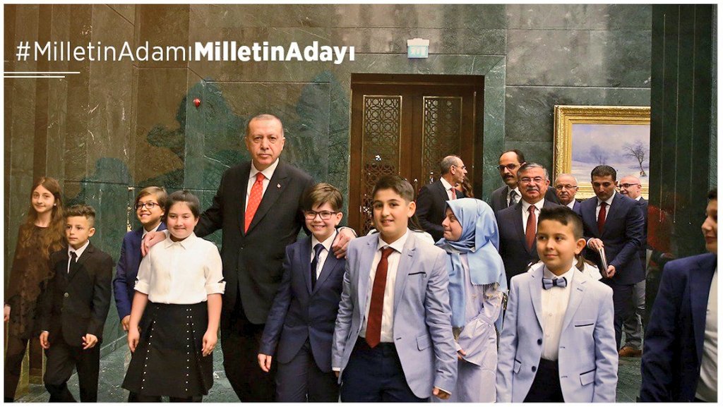 Gün gelir çocuklarımıza anlatırız seni; Yedi düvelin birleşip yıkamadığı 'Adam' diye! #MilletinAdamıMilletinAdayı