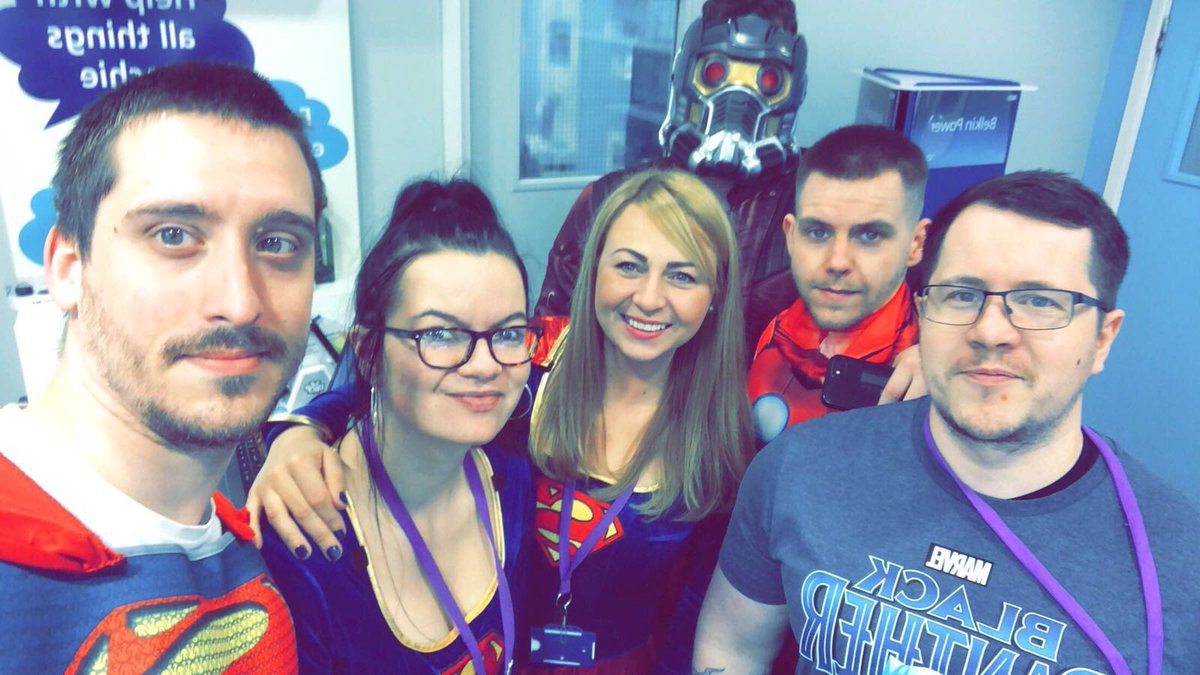 shawj2522's tweet image. My amazing team at #o2sale raising money for @CFKKEY103 #SuperHeroDay @MIDCommsUK join us for some VR fun and see us all dressed up #donate @TeenageCancer