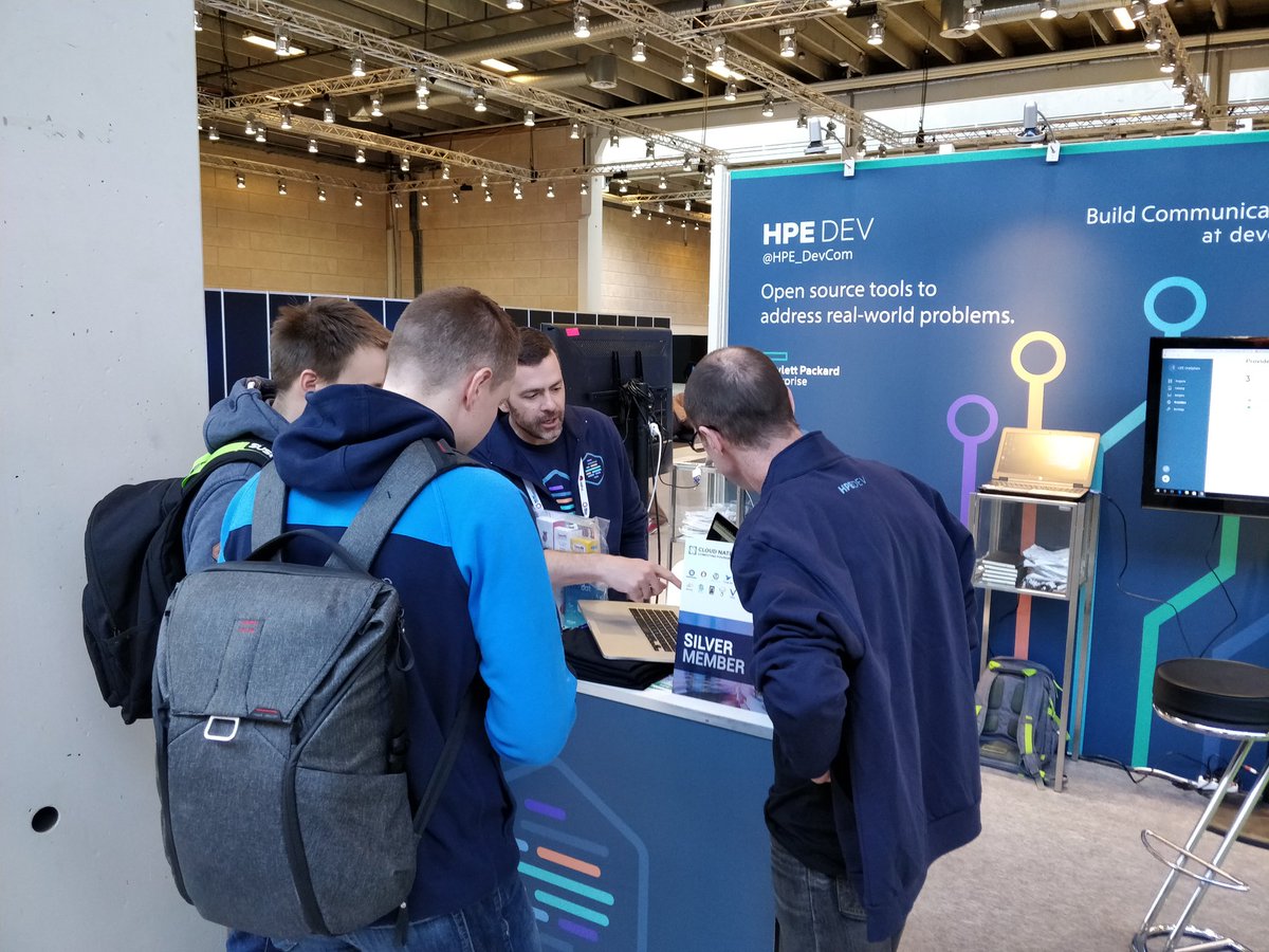 FredPasseron's tweet photo. Leaving #Kubecon2018  today. Great weekend speaking ans sharing  about @HPE_DevCom @hpe https://t.co/sf8eeXhFFA