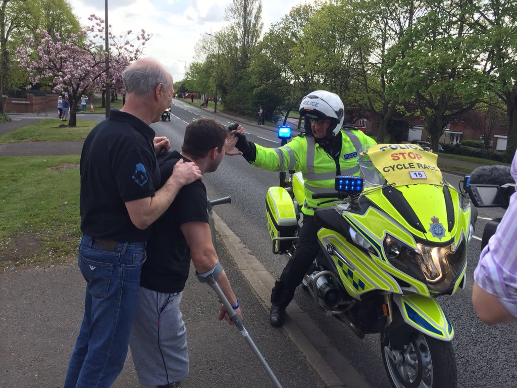 #TDYPolicePics this has got to be my best pic so far of #TDY.... especially hearing on the news the bike cop thanking Ben Parkinson for his service... <a href="/OscarRomeo1268/">Paul Cording</a>  @TC174_NYP some good people you work alongside..