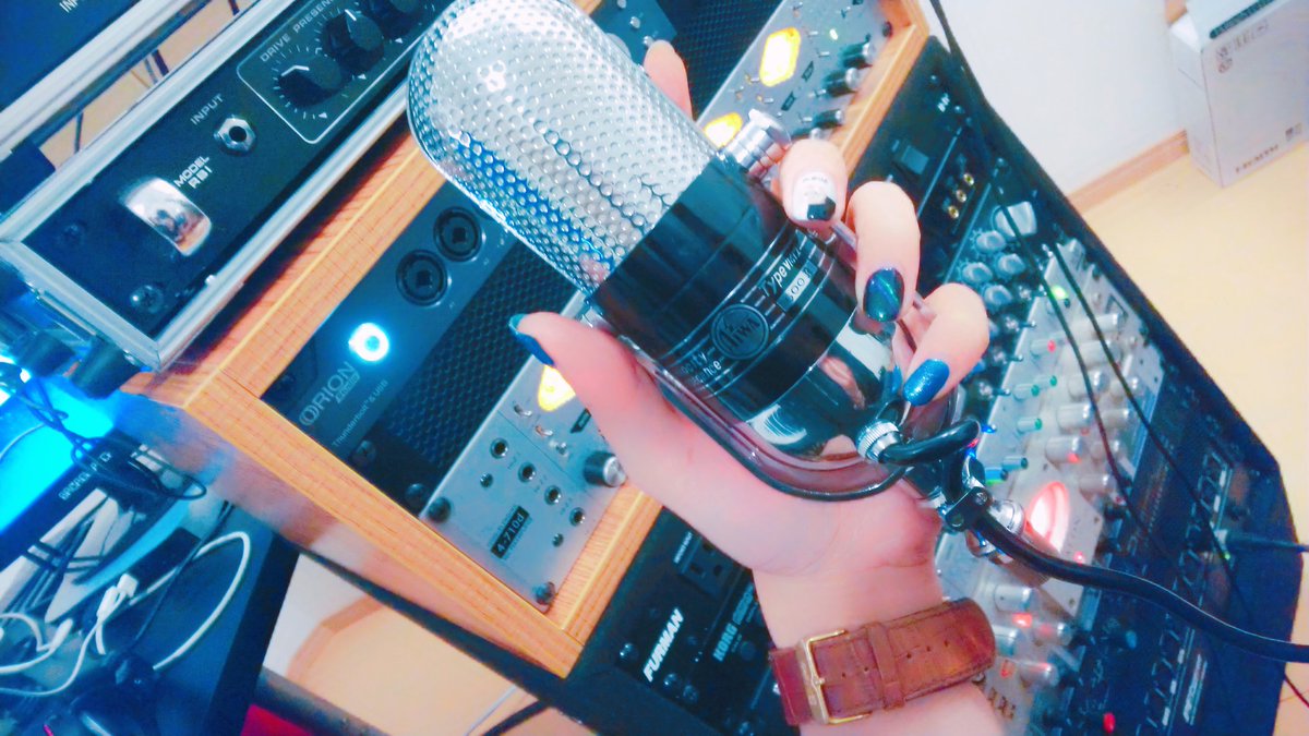 yuh_talesounds's tweet photo. 【aiwa vm12】

https://t.co/TtMh16InZc

#studio #スタジオ #マイク #リボンマイク #aiwa #vm12 https://t.co/XL2YIrKGvg