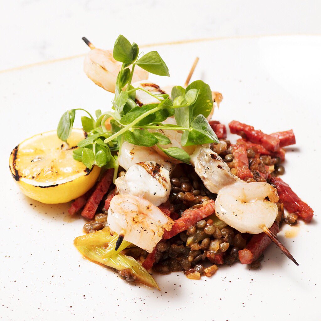 Friday lunch calls for something a bit special - the weekend is calling and a tired sandwich just won't cut it.

We love this King Prawn &amp; Monkfish Skewer. served with a puy lentil, fennel &amp; chorizo salad - the perfect way to welcome the weekend 
#bankholiday #lunch #edinburgh