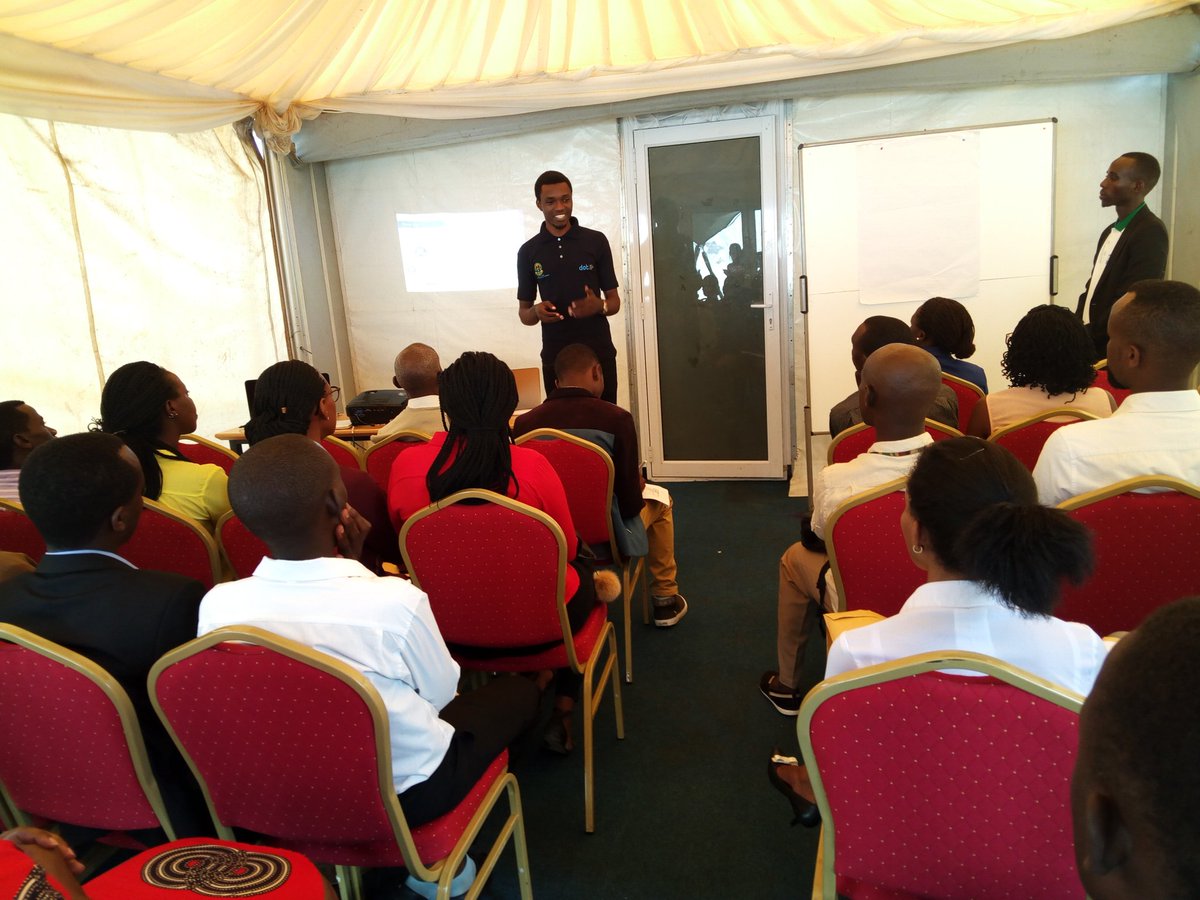 origenei's tweet image. Do something now that will make the person you'll be tomorrow proud to have been the person u are today. Think like Careerpreneur, Digital Intelligence during #JobNet @CityofKigali @DOTRwanda @FRwanyindo #Digital_Ambassador Creating an appealing online image nd digital footprints