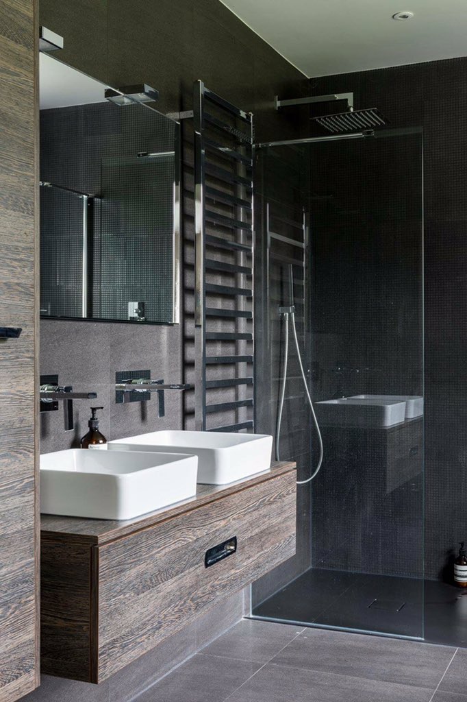 You are free to create refined and elegant spaces with the intensity and warmth of our materials! 👨‍🔧📲
💯 #LinearLondon❗
For this and more amazing designs go on 🔛linearlondon.com
✨✨
#interiordesign #bathroomdesign