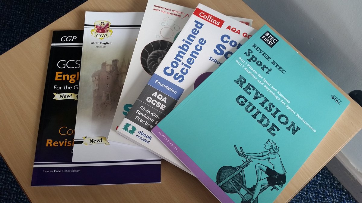 latimercollege's tweet image. &apos;Ace your Exams&apos; programme for Y10 has begin!  #revisionguides #examsuccess