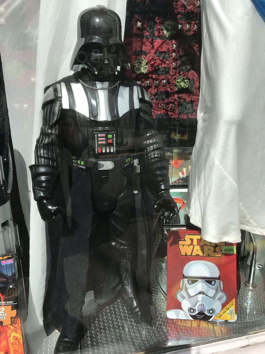 OxfamHaleBarns's tweet photo. #MayThe4thBeWithYou Head to #OxfamHaleBarns and celebrate #StarWarsDay with our fantastic #collectibles Showcased by our amazing #volunteer Jackie Cox π Thanks to these amazing #donations we can help @oxfamgb raise essential funds to #helpendpoverty #foundinoxfam #Cheshire https://t.co/2JscYZzn8b