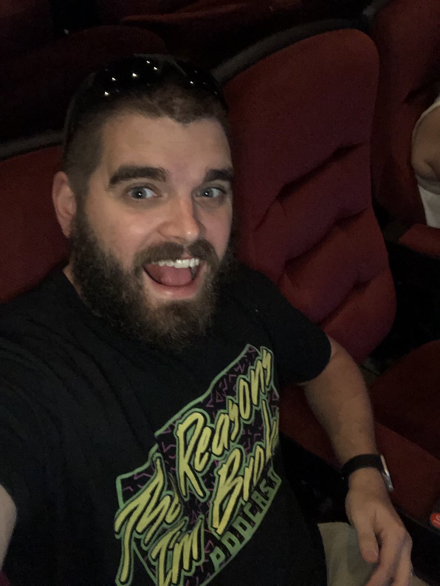 KyleInge's tweet photo. @ReasonsImBroke T-Shirt spotted in an Infinity War showing!!! #playinghookyfromwork https://t.co/x7tuMcSiRP