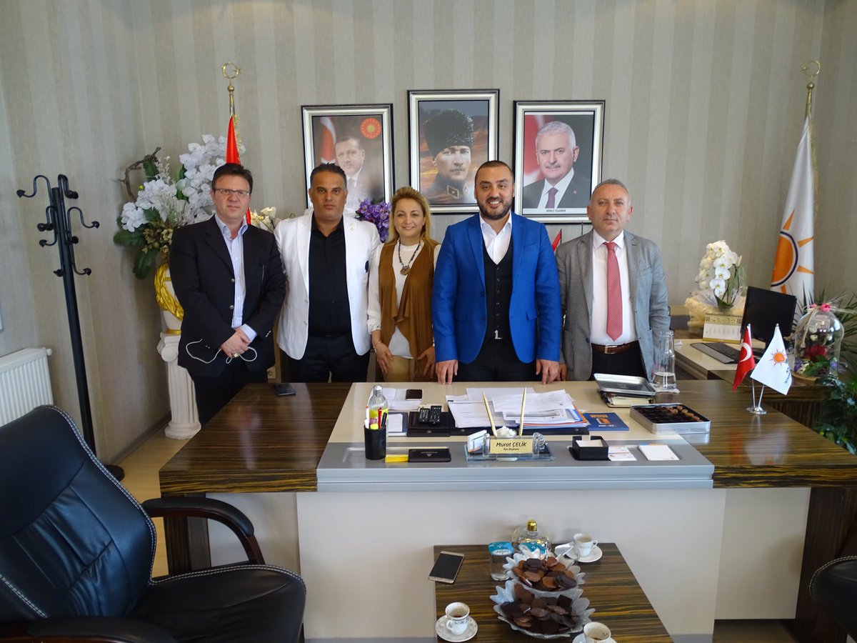 akbcekmece's tweet photo. İlçe Başkanımız @MuratCelik82 beyi ziyarette bulunan, Ak Parti İstanbul 3. Bölge Milletvekili Aday Adayı Ümit Çebi' ye teşekkür ederiz. https://t.co/c6sEQ4dk0B