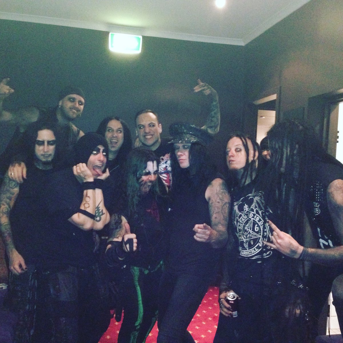 DARKCELL (@darkc3ll) on Twitter photo We missed the traditional family photo, but this still rocks! Shazam! <a href="/officialwed13/">Wednesday 13</a> We missed the traditional family photo, but this still rocks! Shazam! <a href="/officialwed13/">Wednesday 13</a>