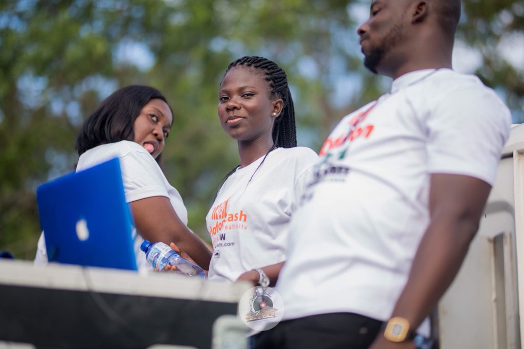 ZylofonMedia's tweet photo. Lemon Thursday Carnival inside Winneba, it’s all about this year’s Aboakyer Festival with Zylofon Media #Zylofonmedia #ZylofonCash #ZylofonAtAboakyer #MonetizeYourCreativity https://t.co/mkf09VuuEY