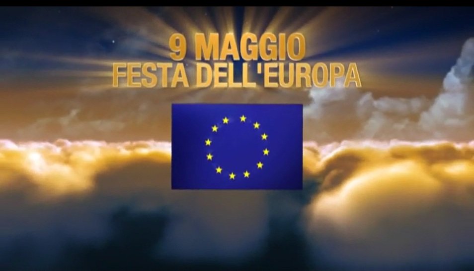 DipPoliticheUE's tweet photo. Festa dell'Europa 2018, scopri le iniziative e gli eventi organizzati dalle istituzioni italiane ed europee. Guarda lo spot tv promosso dal Dipartimento #festadelleuropa #EuropeDay https://t.co/ABBGl2Q2nZ https://t.co/PPaHFgxEBD