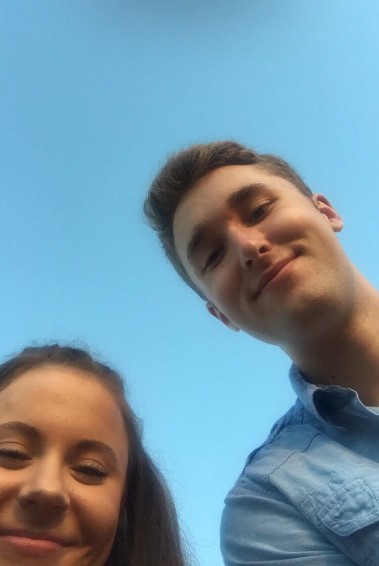 molly_heimel's tweet photo. HAPPY BIRTHDAY ALEX🤪💗 thank you for being the best bf ever & i hope you have the gr8est day of all time ily☺️ #Zumbo #Gigi #FoodBoy @alex_bodine 🎉🎉🎉 https://t.co/VCZBOoprnV