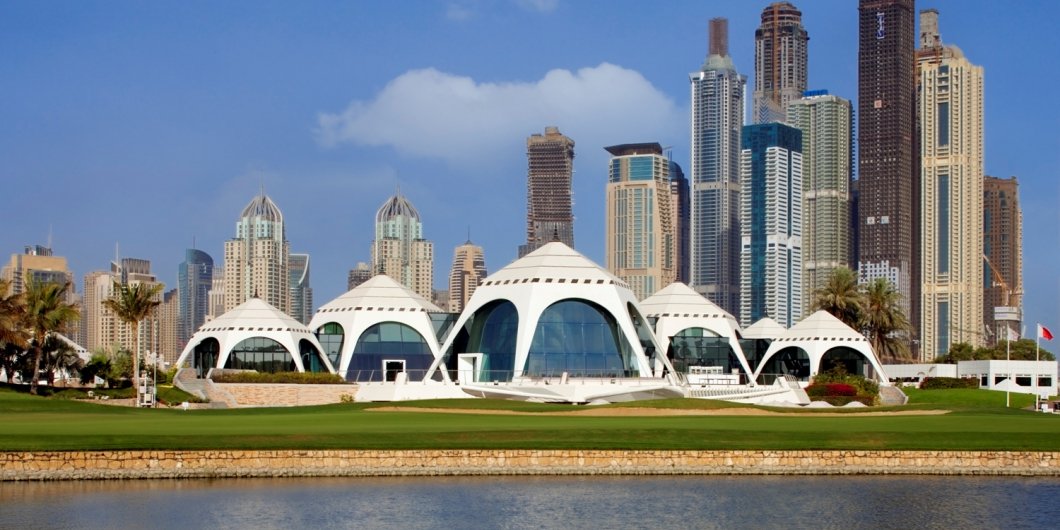 The 2017/18 edition of the ATCO PSA Dubai World Series Finals will be staged on a specially-constructed all-glass showcourt on the premises of the historic 36-hole golf course:
ow.ly/YVVI30jJOUk
#SquashNews WorldTour #SquashPlayers