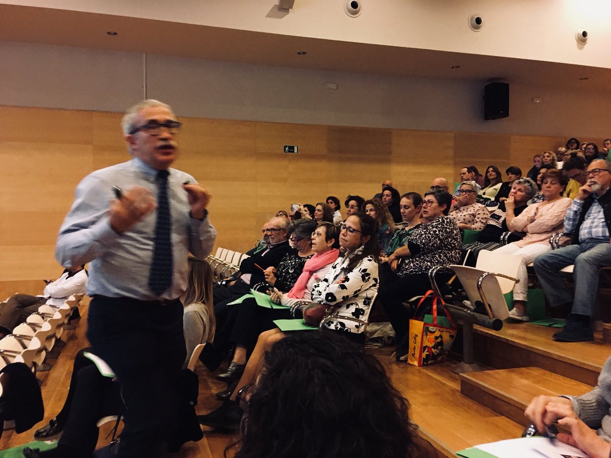 escpacientes's tweet photo. H-alma para ser #Pacientes más activos: es cuestión de coraje y talento asegura @joancmarch en #2jpactib de @pacientactiuib https://t.co/wlPoCJQmAv