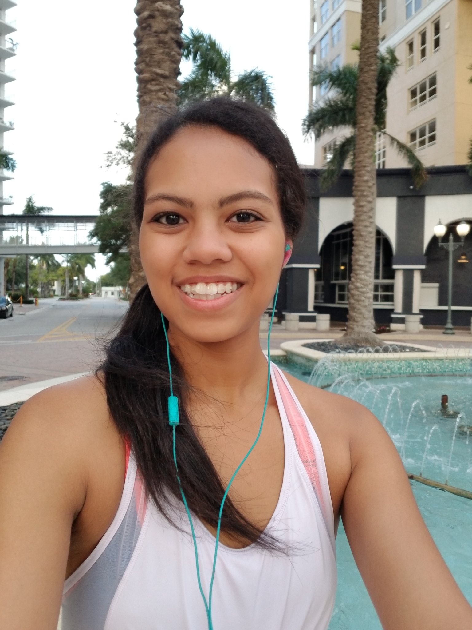 TW Pornstars - 1 pic. Berlyn Toy. Twitter. Good morning!! :) Pics of before and after my morning