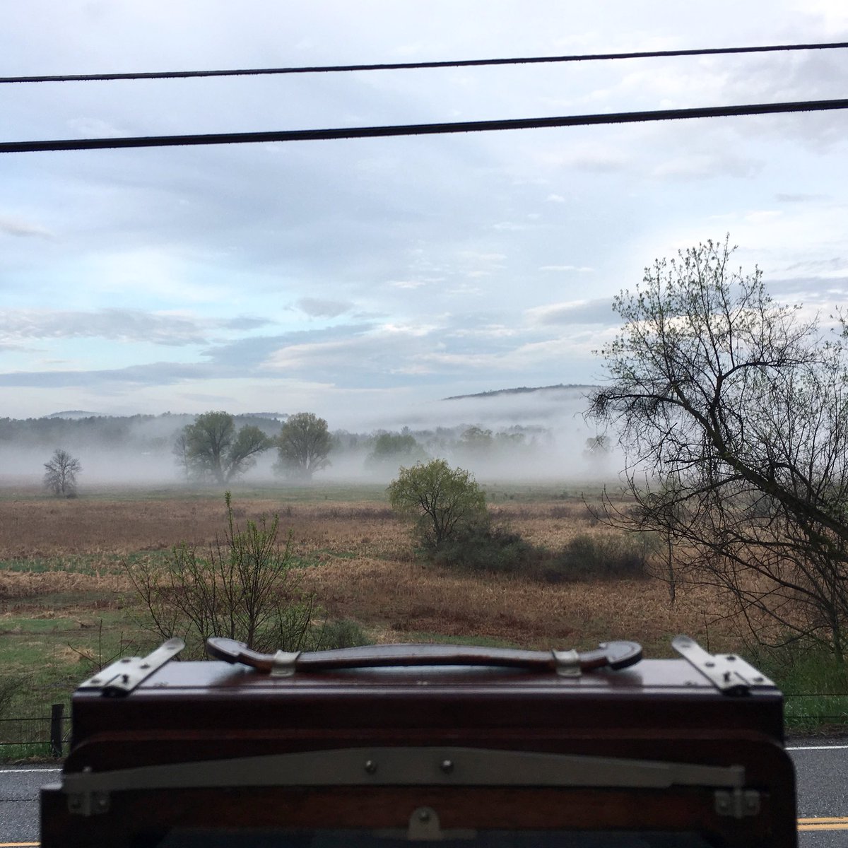 TheoCoulombe's tweet image. Sharon Valley from Lovers Lane, #viewcamera #deardorff  #theocoulombe #8x10 #8x10film #photography #kodak100 #largeformat #imperfectbeauty #ishootfilm #filmaintdead #ontheroad #nofilter #travelphotography #analog #analogphotography #sharonct #clouds