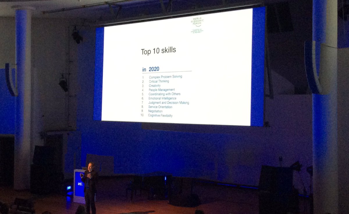 Career advice by @daanroosegaarde 
topskills:
1. Complex problem solving 
2. Critical thinking 
3. Creativity 
4. People mgmnt
#andleuven