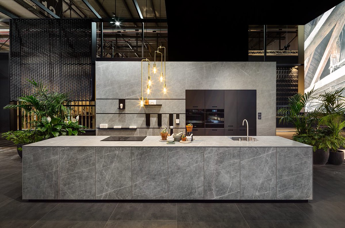 RT @zelaridenuzzi: A las puertas del primer #findesemana de #mayo, en el blog de #ZelariDeNuzzi recuperamos las propuestas de la firma @Neolith_ en la última edición del #SaloneDelMobile y #EuroCucina de #Milán. #cocinaspremium #cocinasdelujoMadrid #Zela…