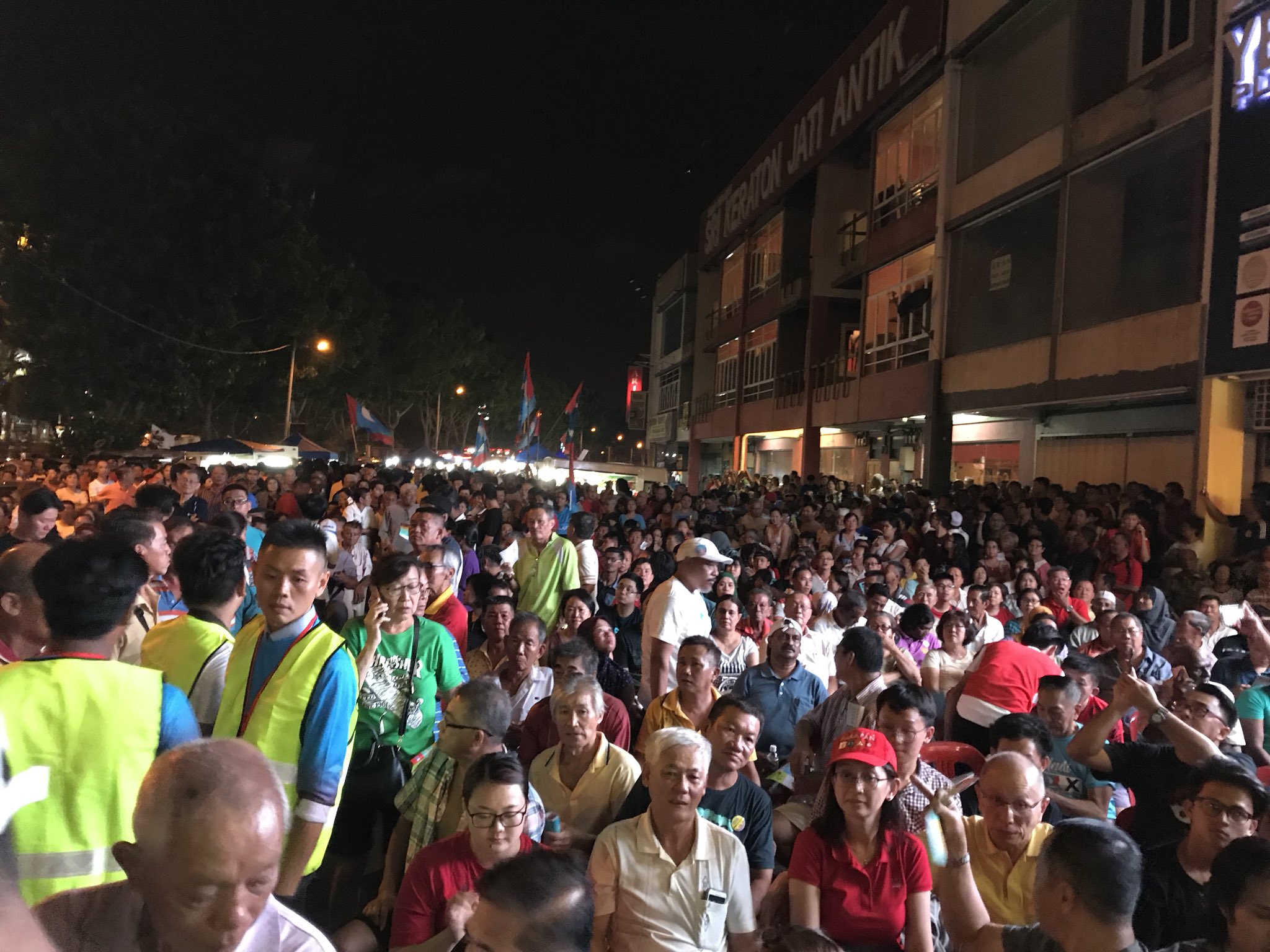 Kamles Kumar On Twitter Pakatan Harapan Ceramah In Bukit Katil Melaka Speakers Include Chedetofficial Rafidah Aziz And Daim Zainuddin Ge14 Pru14 Msiadecides Https T Co Galvhutv3p