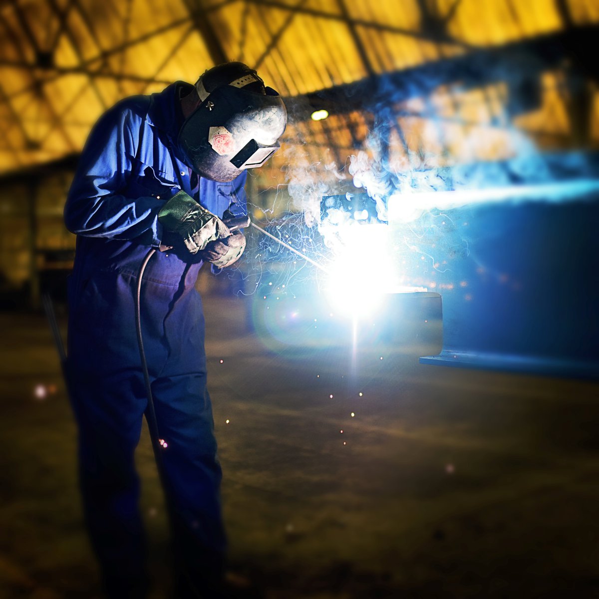 DurightEng's tweet photo. The force is strong with Duright Engineering #MayThe4thBeWithYou #starwarsday #Tubelaser #Welding #Tubebending #AutomaticSawing Duright Engineering a better shot than a storm trooper, give us a call! #StormTroopers https://t.co/NUicqpEJf4