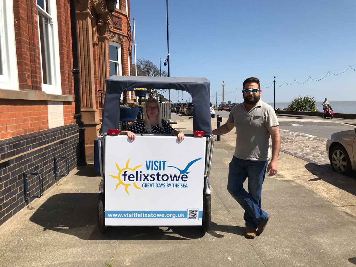 Hop aboard this Sun! The <a href="/SuffolkRickshaw/">The Suffolk Rickshaw Company</a> will be out and about around the seafront from 1200 - complete with their new Visit #Felixstowe signage. Why not give your feet a well-earned rest from the classic vehicle rally and wave them down for a ride? @Felixstowe4ward