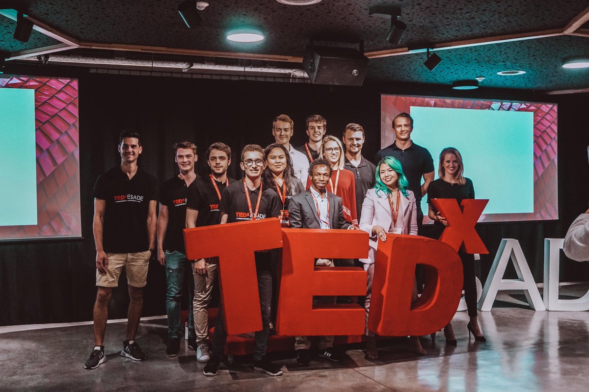 esadeEEI's tweet photo. A great applause to all the members from the @TEDxESADE !! It was a pleasure hearing all your inspiring stories about the trends of tomorrow.
Biotech, Health, Sports, Sharing Economies, Education and Marketing were some of the discussed topics. #TEDxESADE #TEDTalks #ESADE https://t.co/fshbkXTuRe
